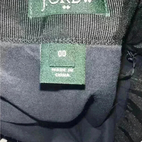 🟠J. Crew Navy Lace Mini Skirt Size 00 - Picture 3 of 4